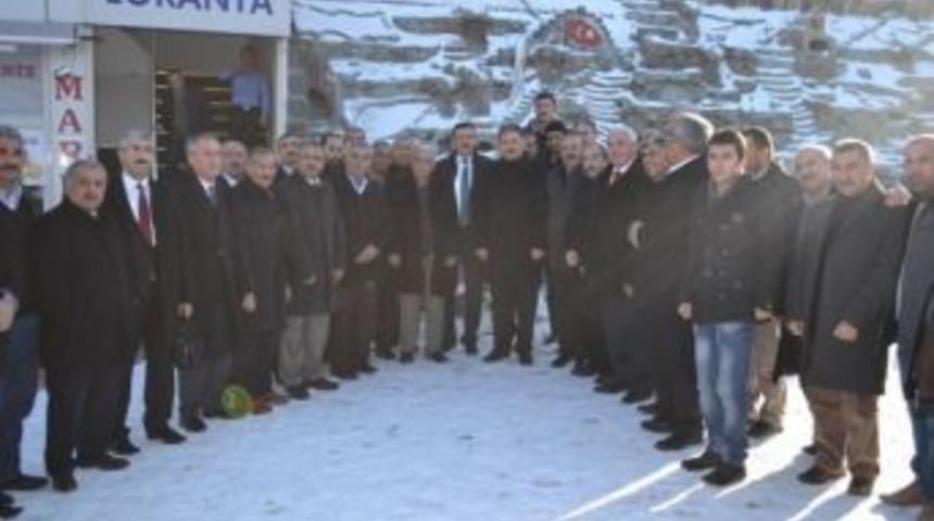 Ak Parti&rsquo;de Aday Adayları, Ak&ccedil;adağ&rsquo;da Birlik Beraberlik Yemeğinde Buluştu