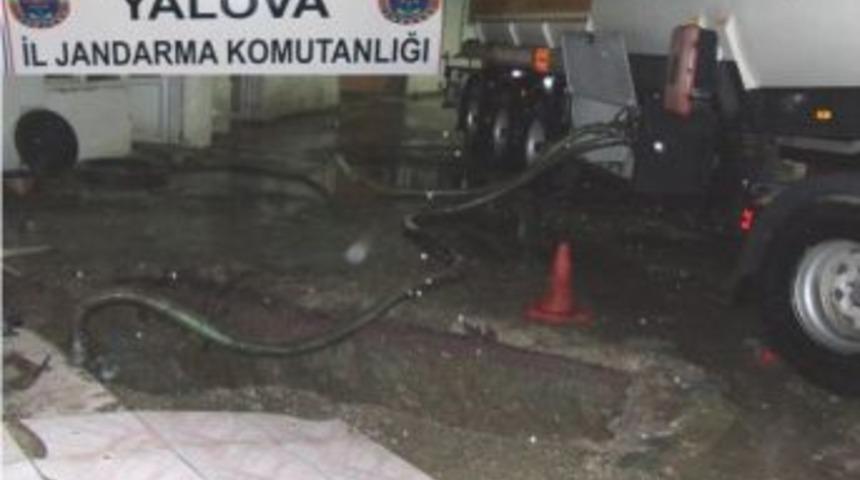 Yalova'da ka&ccedil;ak yakıt operasyonu