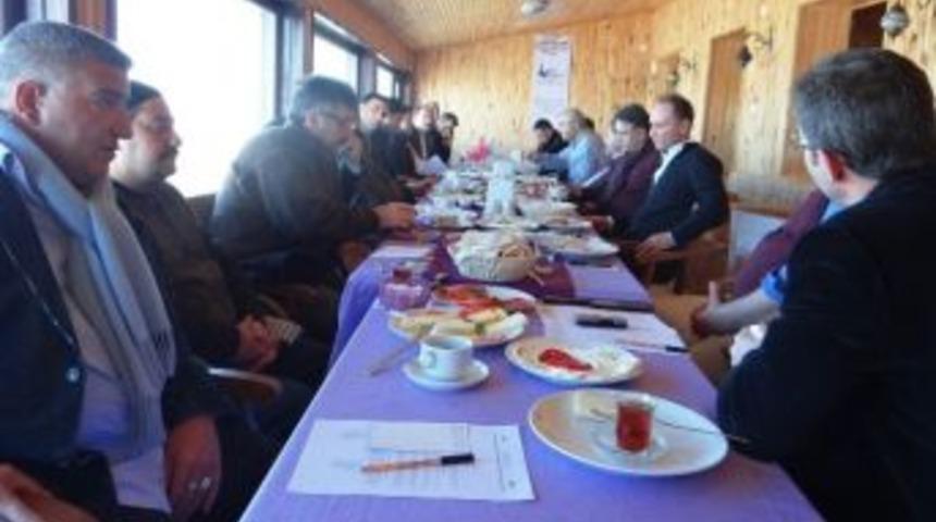 Ermeni Meselesinde İlk İstişare Toplantısı