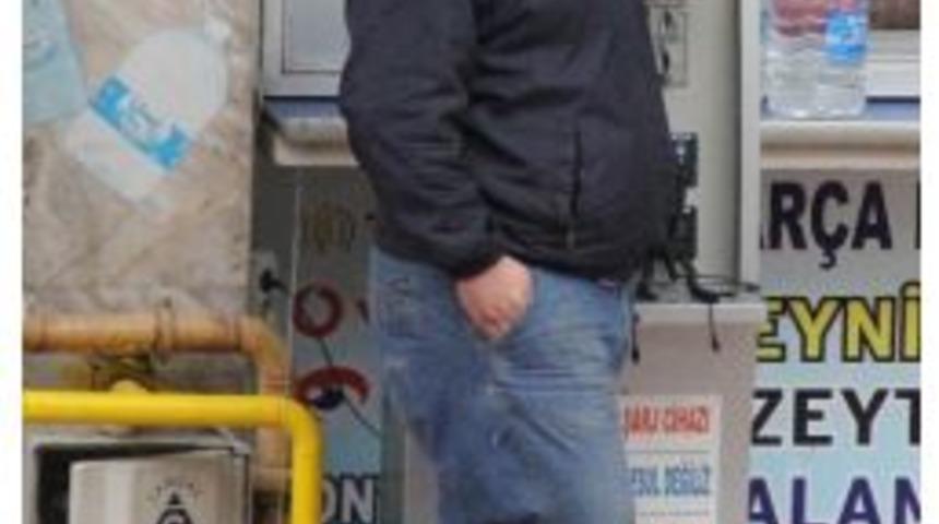 Akrabasının Parasını &Ccedil;alan Gen&ccedil; G&ouml;zaltına Alındı