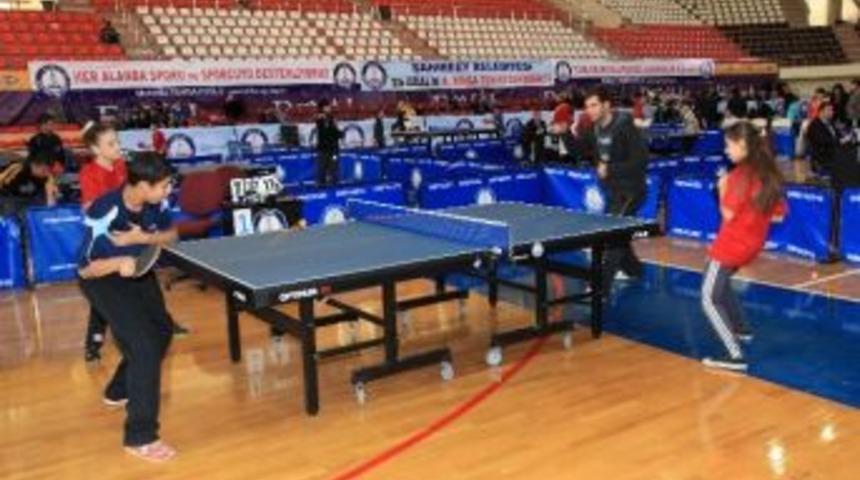 Şahinbey Belediyesi Masa Tenisi Turnuvası &Ouml;d&uuml;lleri Salı G&uuml;n&uuml; Verilecek