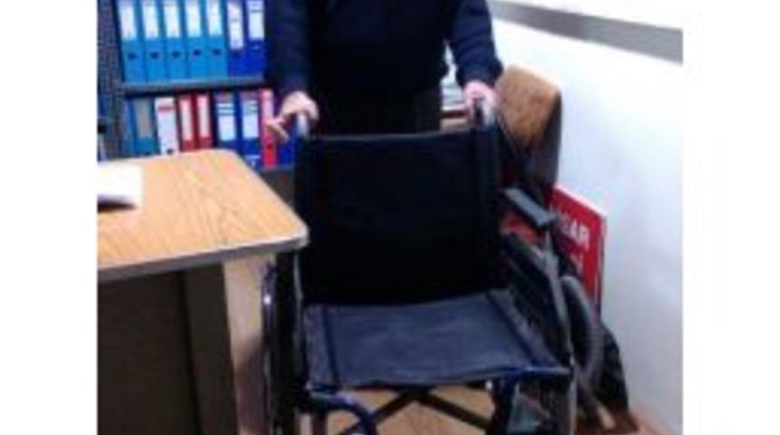 Mahalleliye Bedava Hasta Arabası