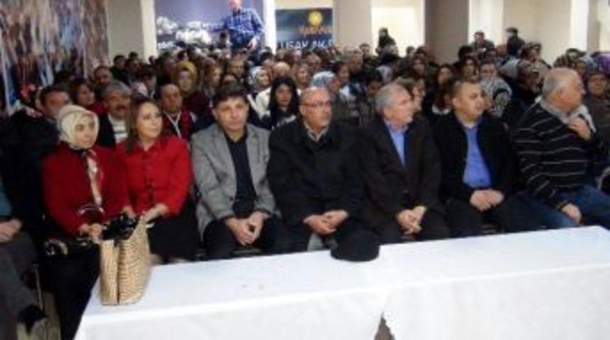 Uşak Ak Parti Se&ccedil;im &Ccedil;alışmaları İ&ccedil;in Kolları Sıvadı
