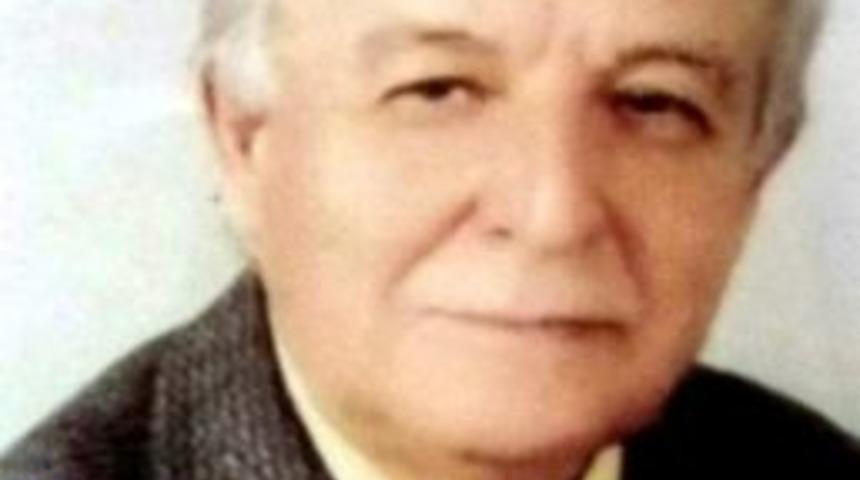 Turgut &Ouml;zcan Toprağa Verildi