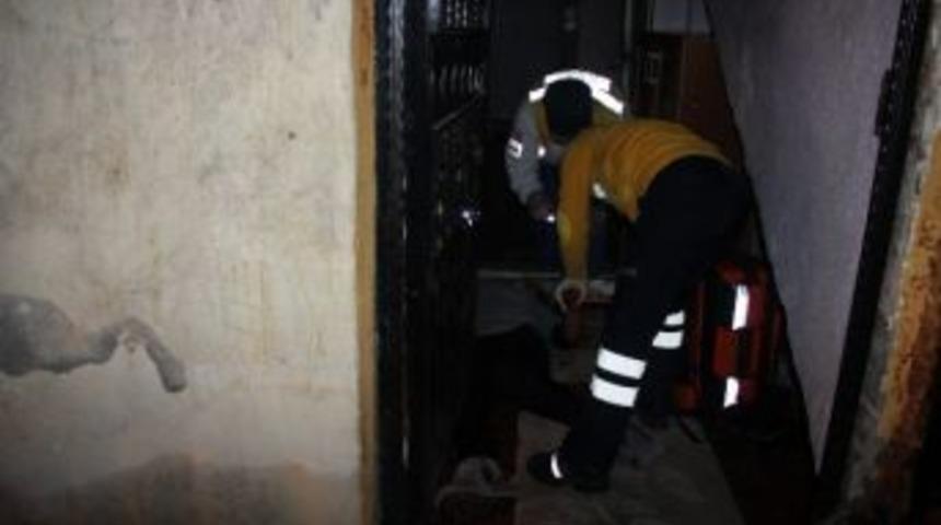 Bunalıma Giren Yabancı Uyruklu Kadın İntihara Kalkıştı