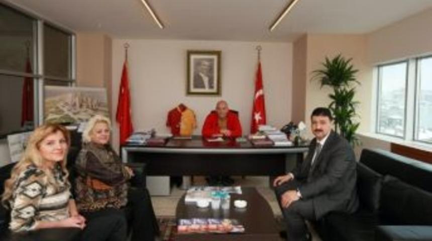 S&uuml;leyman Demirel Anadolu Lisesi&rsquo;nden Başkan &Ouml;z&rsquo;e Ziyaret