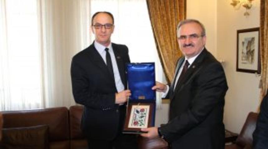 Kosova Diaspora Bakanı İbrahim Mokolli: Biz Sadece Dost Değil Kardeşiz