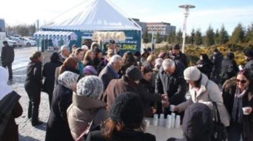 Karatay Belediyesi&rsquo;den Salep İkramı
