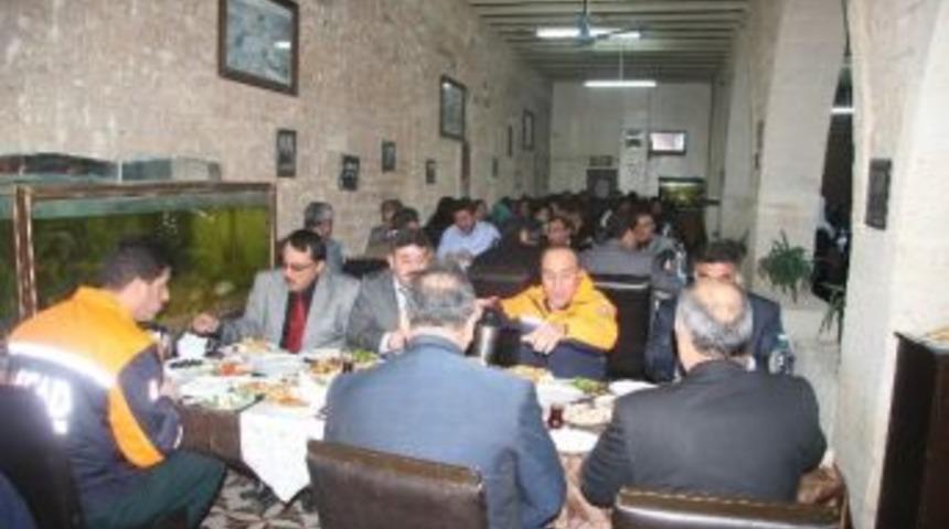 Vali Tapsız, Afad &Ccedil;alışanları İle Kahvaltıda Buluştu