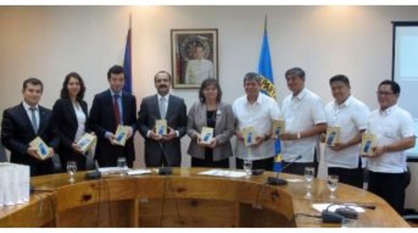 Filinpinler'e Eğitim Desteği