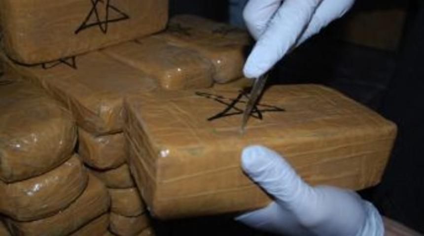 Sevkiyatta Anlaşamayan Uyuşturucu Tacirlerine Polis Baskını