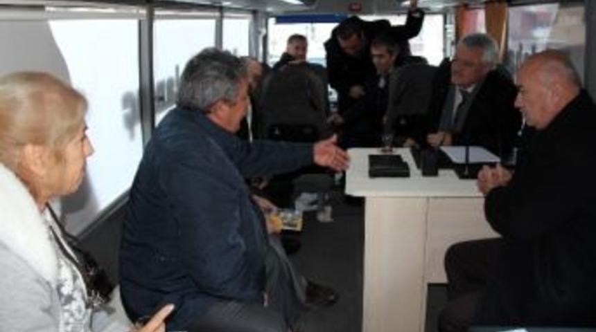 &ldquo;gezici Başkanlık Ofisi&rdquo; Mahalle Mahalle Geziyor