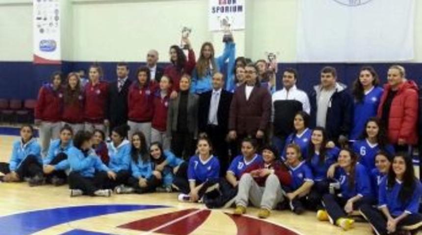 Torku Sel&ccedil;uk&rsquo;tan Sonra Bayanlar Da Birinci Lig&rsquo;de