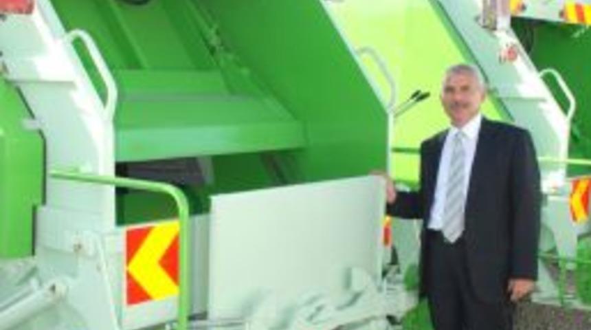 &Ccedil;evre Ve Şehircilik Bakanlığı&rsquo;ndan Eğirdir&rsquo;e Hibe &Ccedil;&ouml;p Aracı