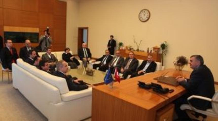 K&ouml;semusul: &ldquo;sakarya&rsquo;mıza Hayırlı Olsun&rdquo;