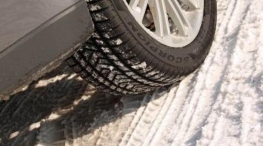 Elazığlı S&uuml;r&uuml;c&uuml;lere Gizli Buzlanma Uyarısı