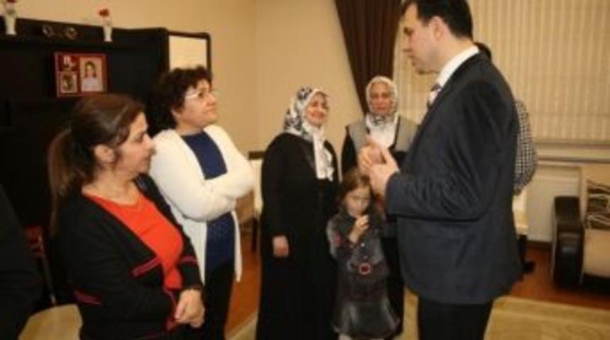 Ak Parti Nil&uuml;fer Belediye Başkan Adayı Adayı Dr. Mustafa Esgin: