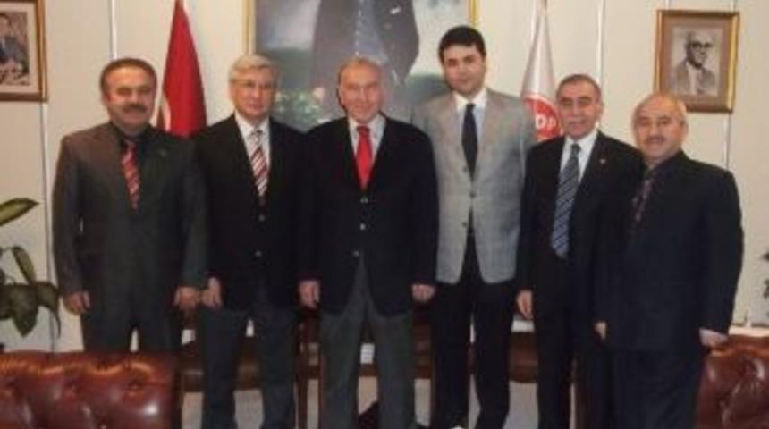 Belediye Başkanları Birliği&rsquo;nden Dp Genel Başkanı Uysal&rsquo;a Ziyaret