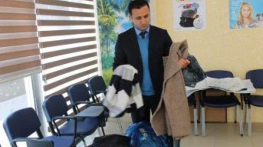 Siirt&rsquo;ten Van&rsquo;a Kışlık Giyim Ve Gıda Yardımı