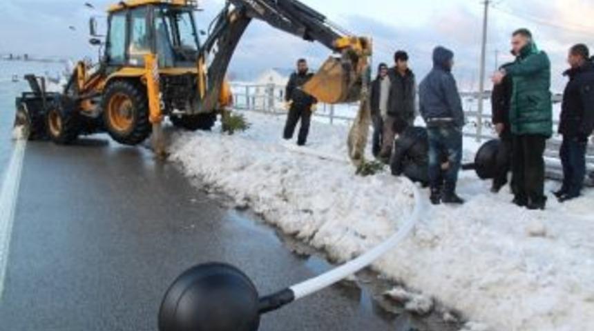 Görele’de Sahil Yolu Işıklandırılıyor