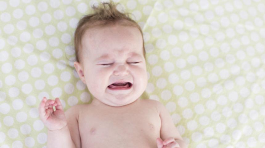 Bebeğiniz akşamları huysuzlaşıyorsa dikkat!