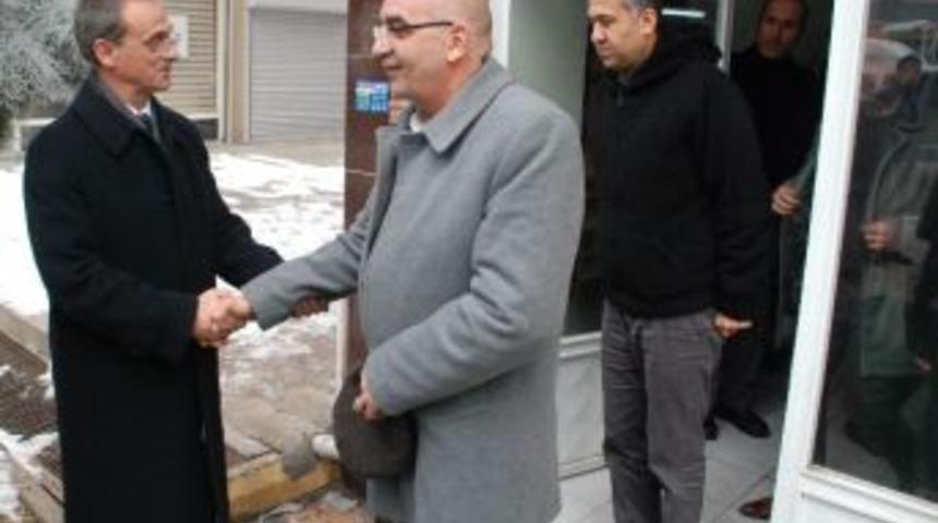 Şehit Polis Memuru İ&ccedil;in Diyarbakır'da Taziye Kuruldu