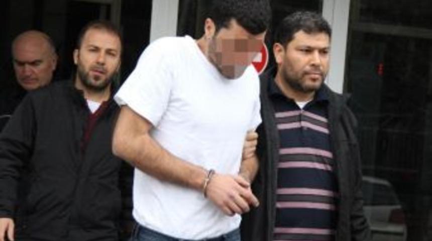 Arkadaşların Silahlı Boğuşması: 1 Ağır Yaralı