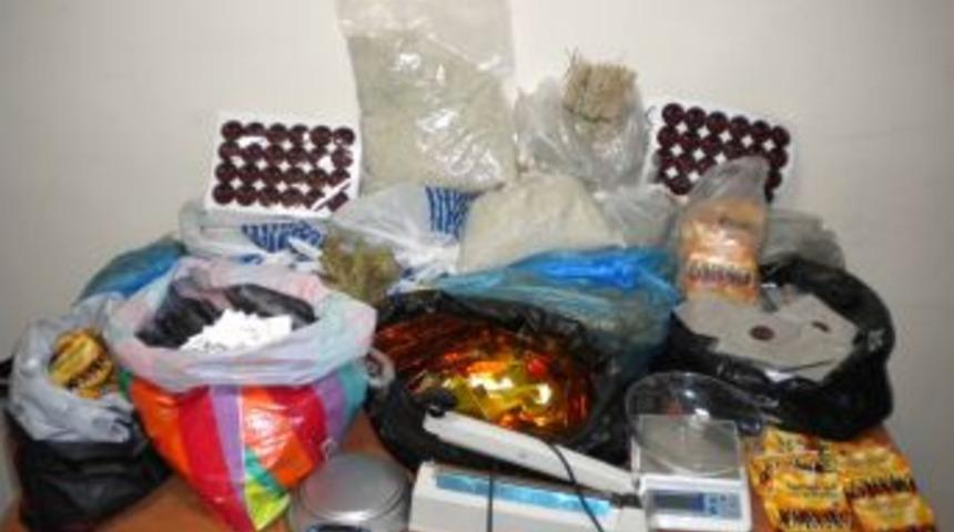 107 Kilo Esrar Maddesi Yakalandı, 7 Kişi Tutuklandı