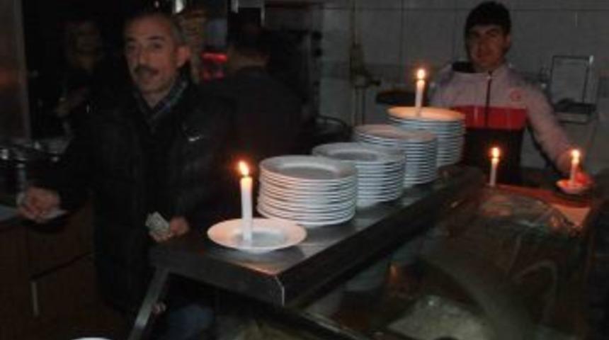 Bafra'da 12 Saatlik Elektrik Kesintisi Yapıldı