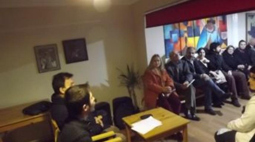 Nasreddin Hoca Merkezi'nde Bu Kez &Ouml;ğrenciler Şiirlerini Okudu