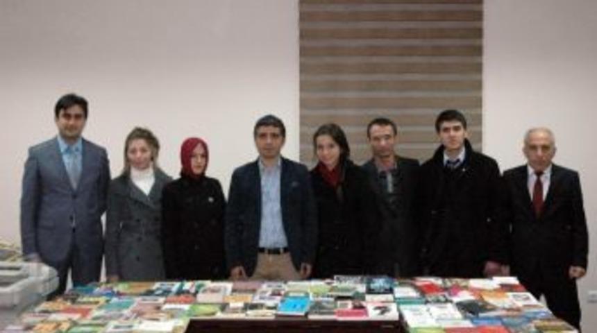 Ak Parti Gen&ccedil;lik Kolları &lsquo;sen &Uuml;ş&uuml;rken Ben Uyuyamam&rsquo; Adlı Kampanya Başlattı