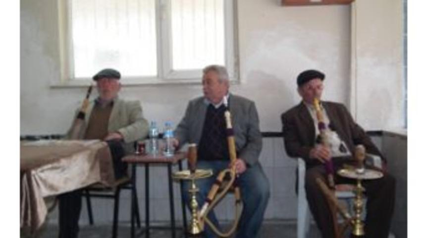 &lsquo;t&ouml;nbeki T&uuml;t&uuml;n Nargile K&uuml;lt&uuml;r&uuml;&rsquo; Aydın'da Yaşatılıyor