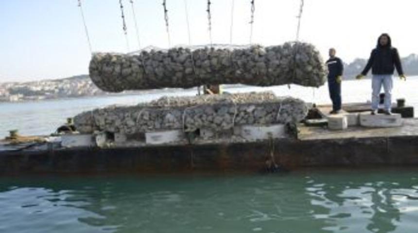 Deniz altında duvar &ccedil;alışmaları devam ediyor