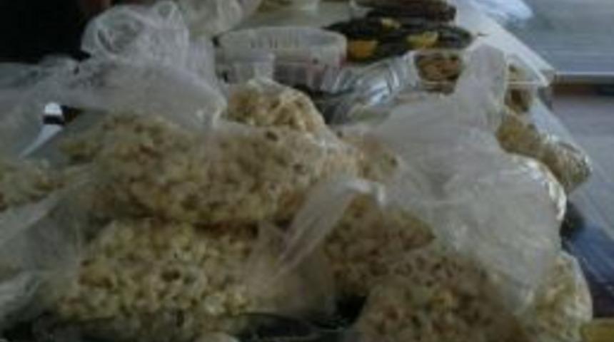 D&uuml;zce Gen&ccedil;lik Merkezinden Anlamlı Kermes