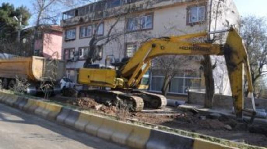 Ayvacık&rsquo;ta Kanalizasyon &Ccedil;alışmaları