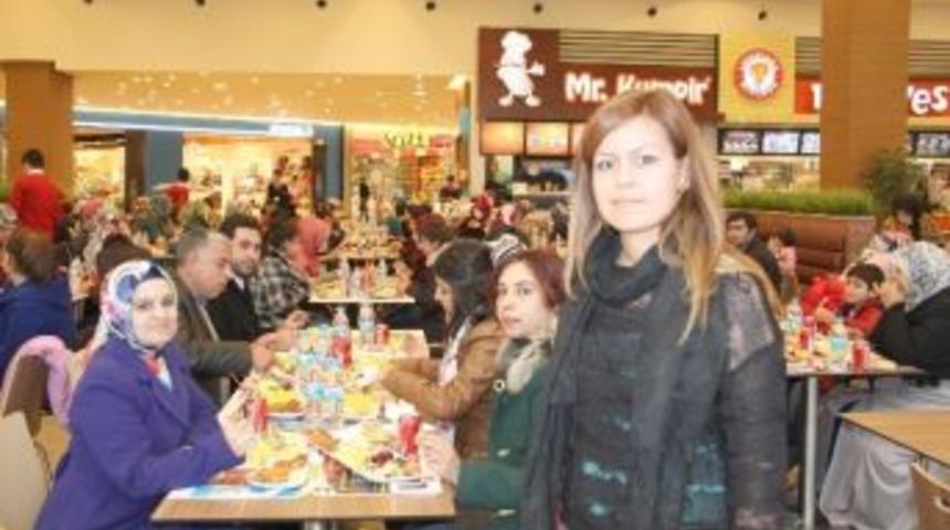 Ev Kadınları Sodes Projesi Kapsamında Piazza&rsquo;yı Gezdi