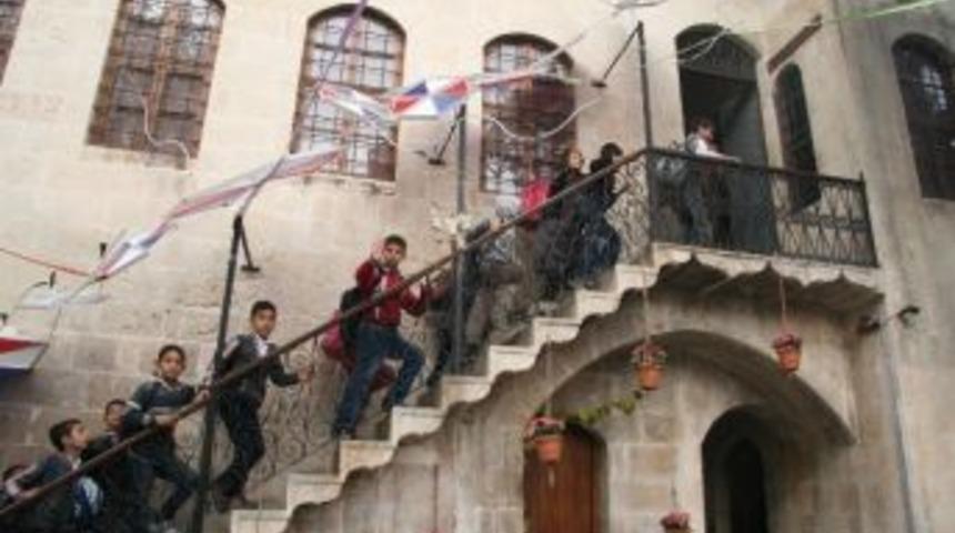 Gen&ccedil; Nesillere Tarih Ve K&uuml;lt&uuml;r Bilinci Aşılanıyor