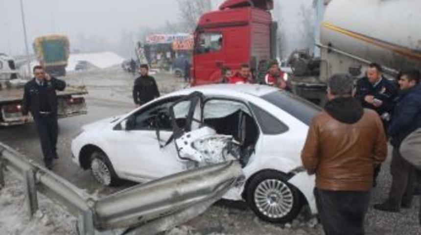 D&uuml;zce'de Kaza: 2'si &Ccedil;ocuk 4 Yaralı