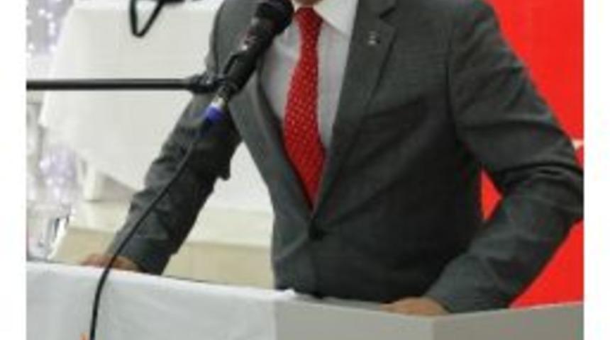 Ak Partili H&uuml;seyin &Ouml;zkan, D&uuml;ndar'a Cevap Verdi