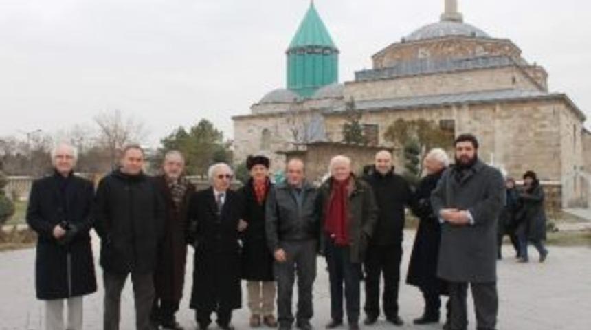Hanedan Mensuplarından Mevlana Müzesi'ne Ziyaret