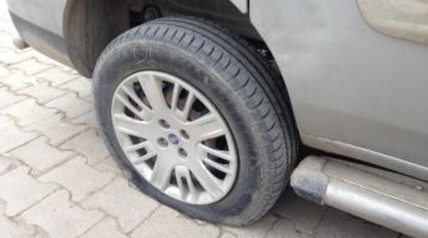 Sungurlu'da 8 Aracın Lastikleri Kesildi