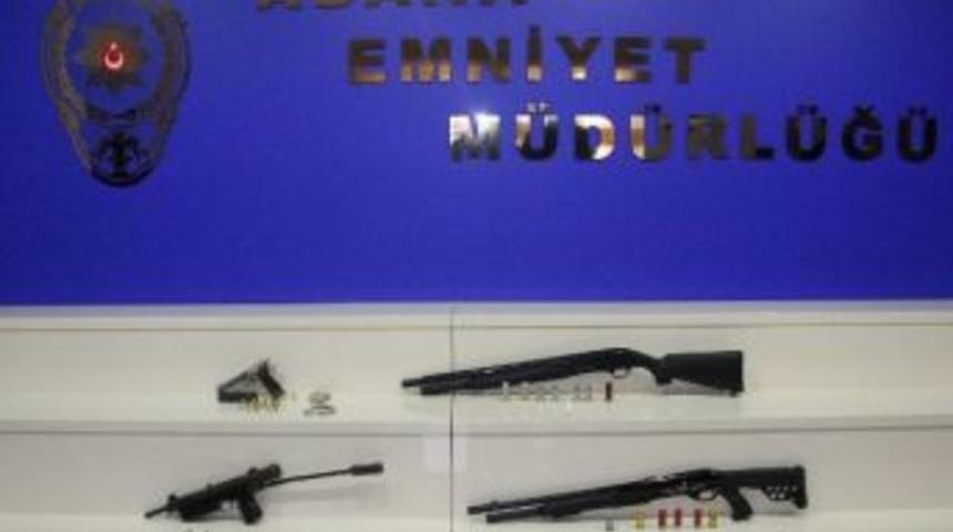 Polise Silahlı Saldırıda Bulunan İki Kişi Yakalandı