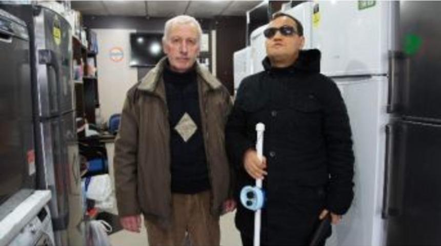 Rizeli Yaparsa Bastonun Sens&ouml;rl&uuml;s&uuml;n&uuml; Yapar