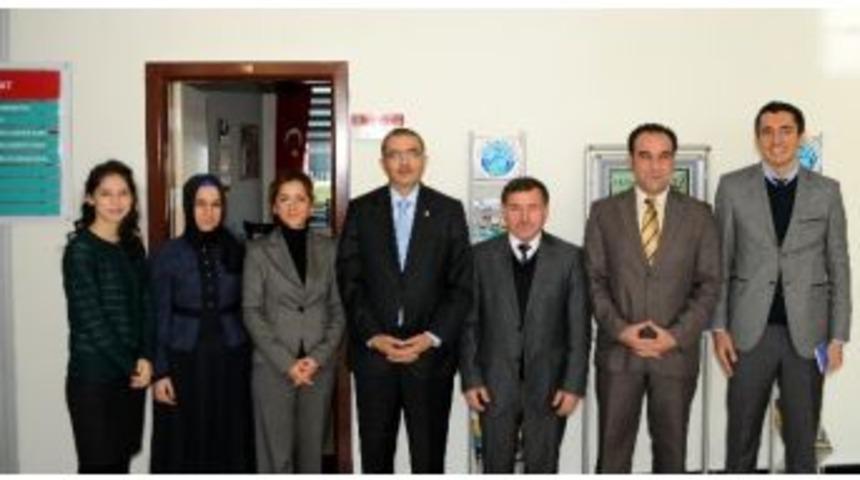 Rekt&ouml;r G&uuml;ven&ccedil;, Basın Yayın Ve Halkla İlişkiler M&uuml;d&uuml;rl&uuml;ğ&uuml;&rsquo;n&uuml; Ziyaret Etti