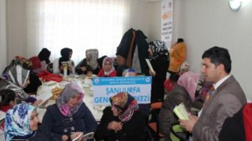 &lsquo;anneler Okursa Herkes Okur&rsquo;