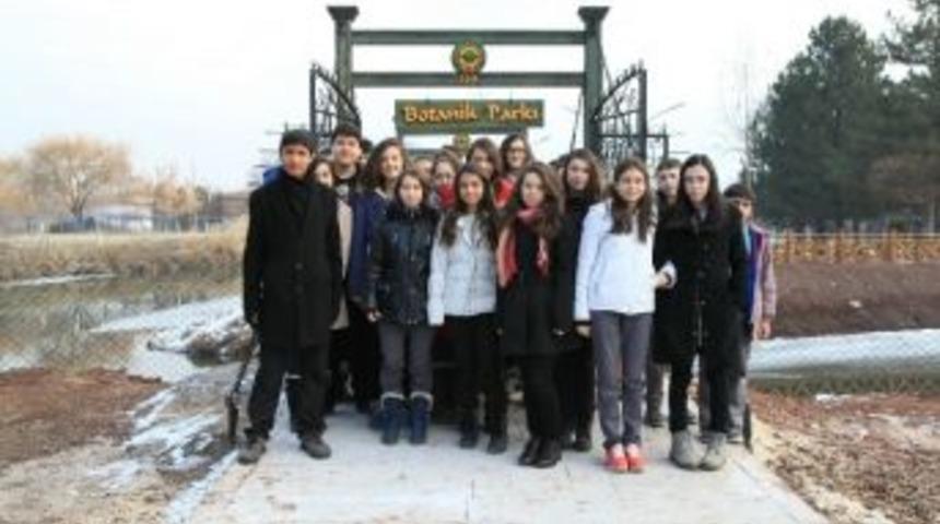 Botanik Parkın'da Doğa İle İ&ccedil; İ&ccedil;e Eğitim