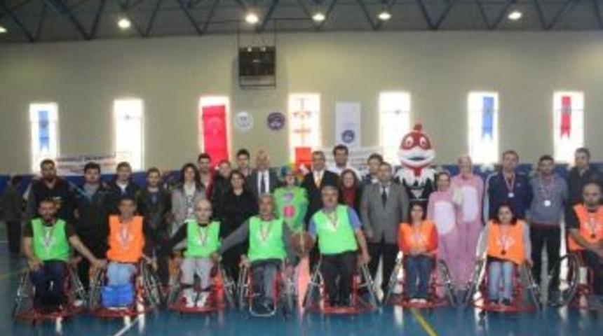 Denizli&rsquo;de Engellilerin Spor Aşkı