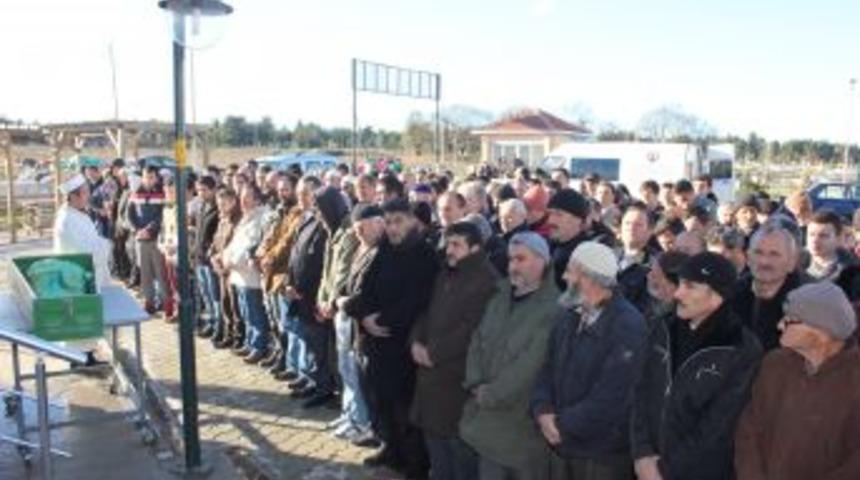 Boya Yaparken Iskeleden D&uuml;şen Boyacı Kurtarılamadı