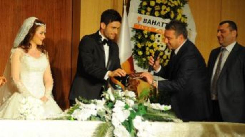 İstanbul BBSK Oyuncusu Orhan Taşdelen, D&uuml;nya Evine Girdi