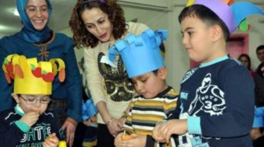 Suşehri&rsquo;nde Yumurtam Kırılmasın Projesi Hayata Ge&ccedil;ti